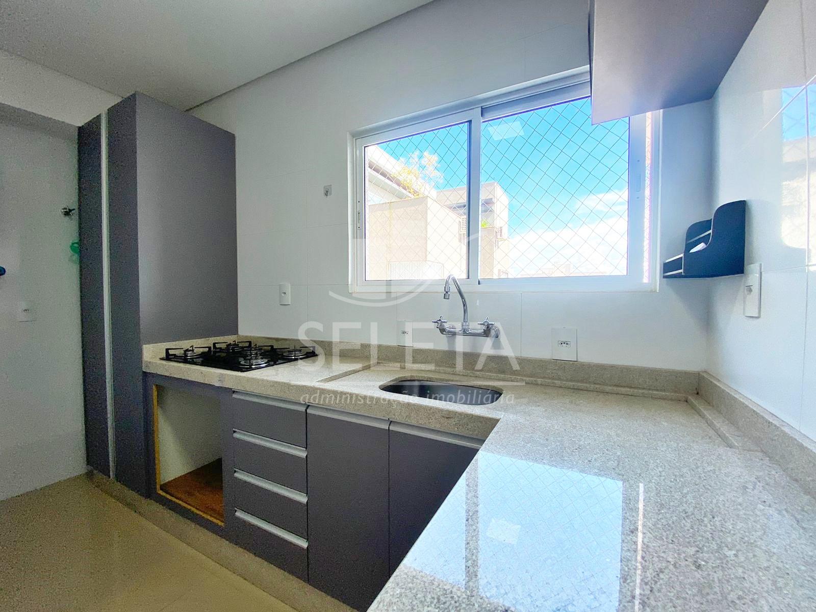 APARTAMENTO PARA LOCAÇÃO NO EDIFÍCIO VILA SERENA, CENTRO.