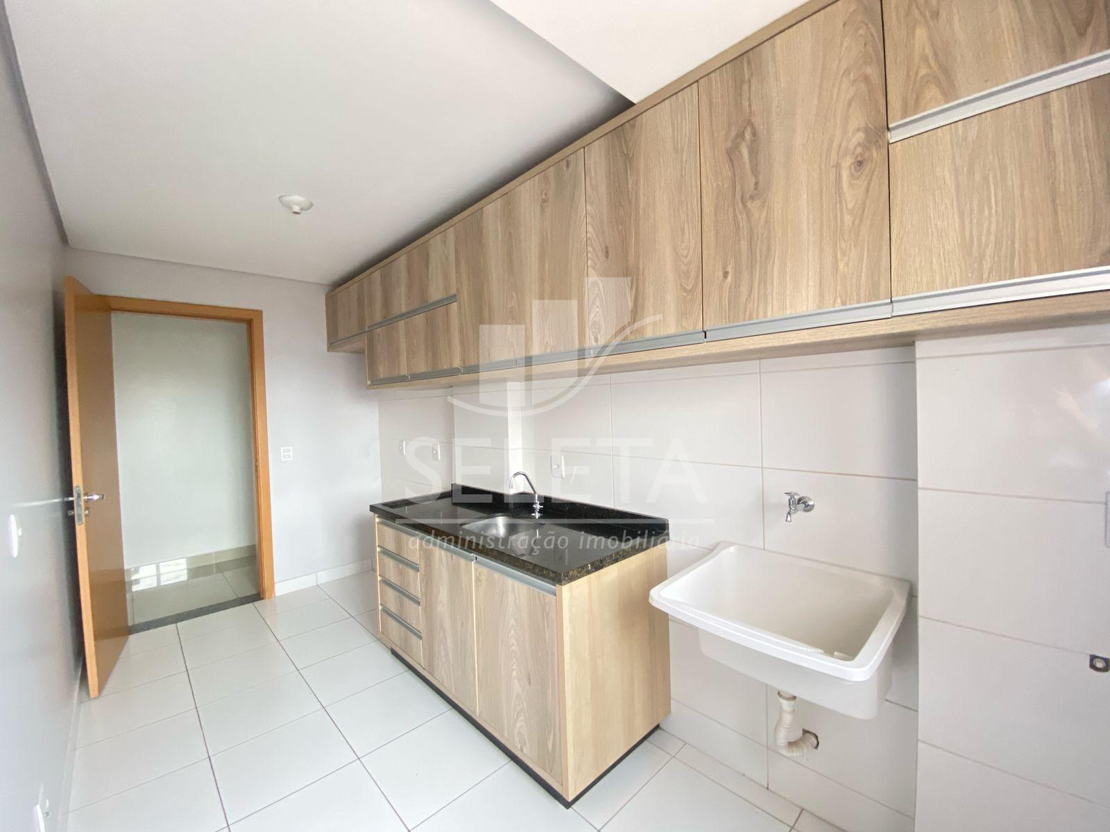 Apartamento com 2 dormitórios para locação, Bairro Coqueiral, ...