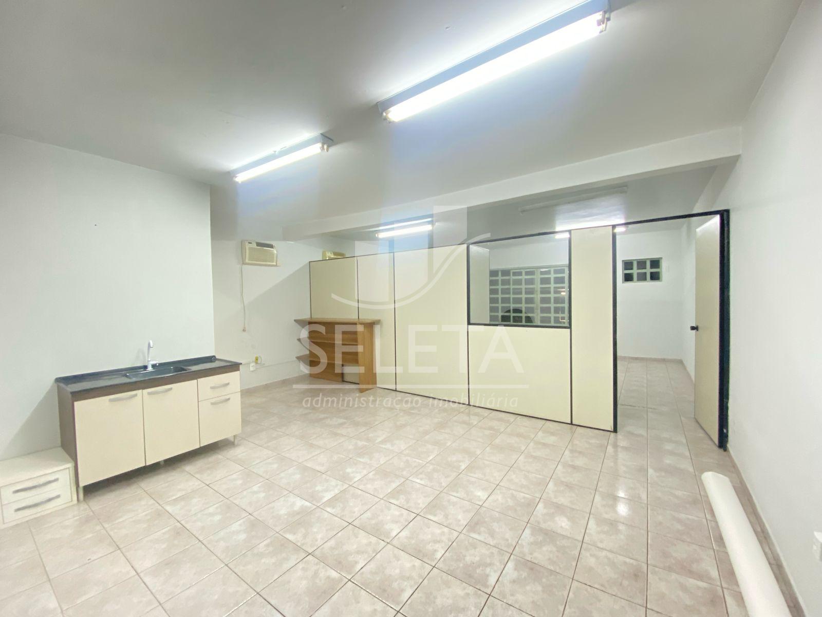 SALA COMERCIAL 55M2 EM ÓTIMA LOCALIZAÇÃO