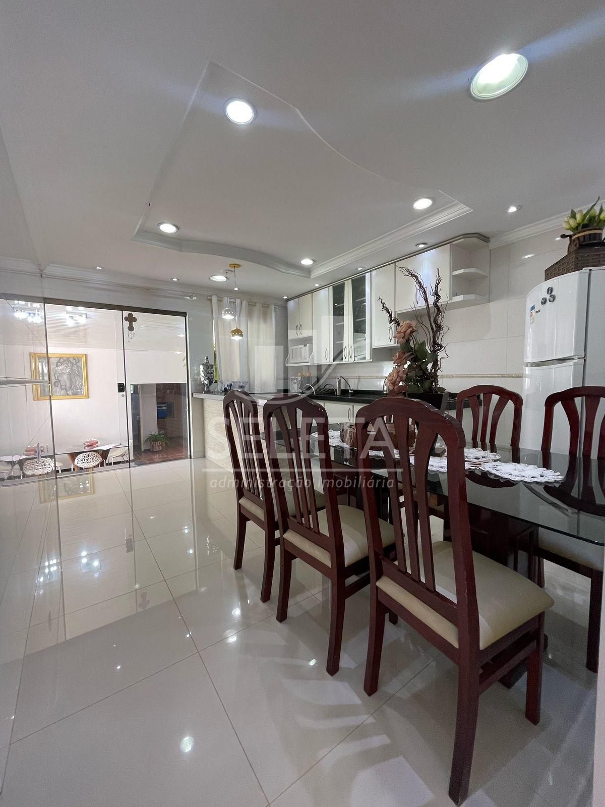 CASA  ALTO PADRÃO DISPONÍVEL PARA LOCAÇÃO AO LADO DO CLUBE TUIUTI