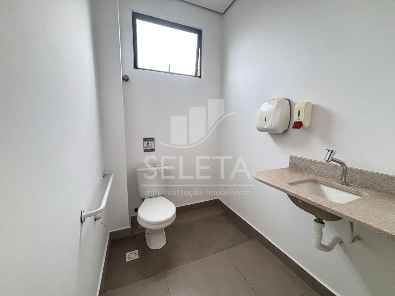 EXCELENTE SALA COMERCIAL DISPONÍVEL PARA LOCAÇÃO, CASCAVEL - PR