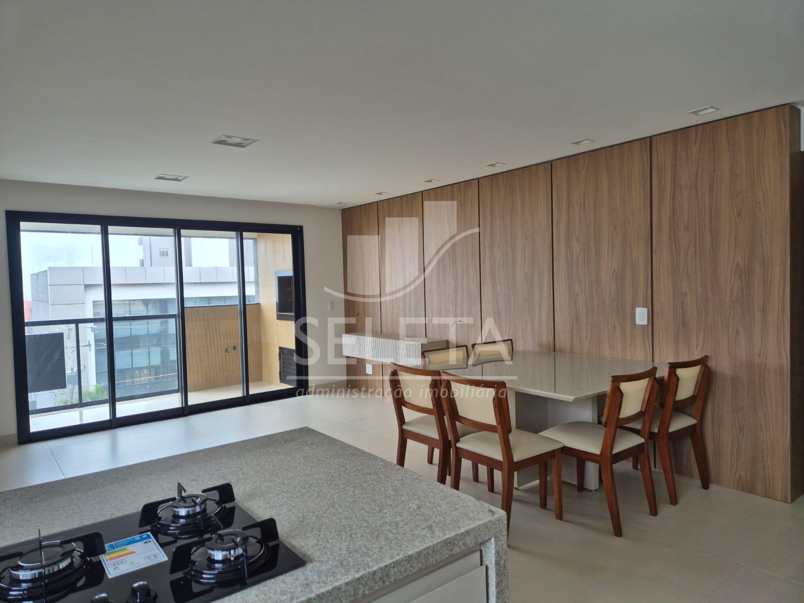 APARTAMENTO COM 186M2, NO CENTRO DE CASCAVEL, LOCALIZAÇÃO PRIV...