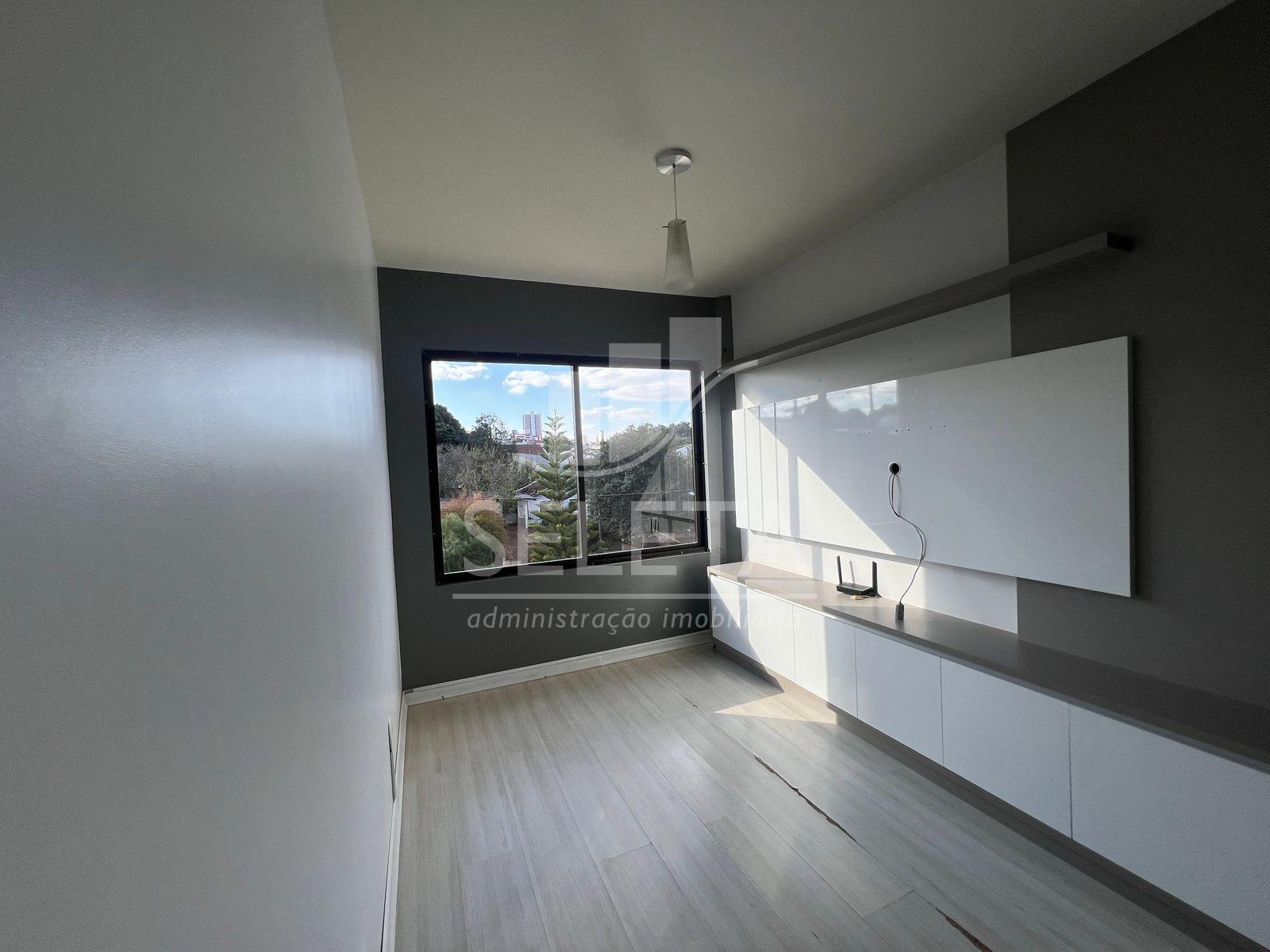 APARTAMENTO SEMIMOBILIADO PARA LOCAÇÃO COM 2 QUARTOS NO BAIRRO...