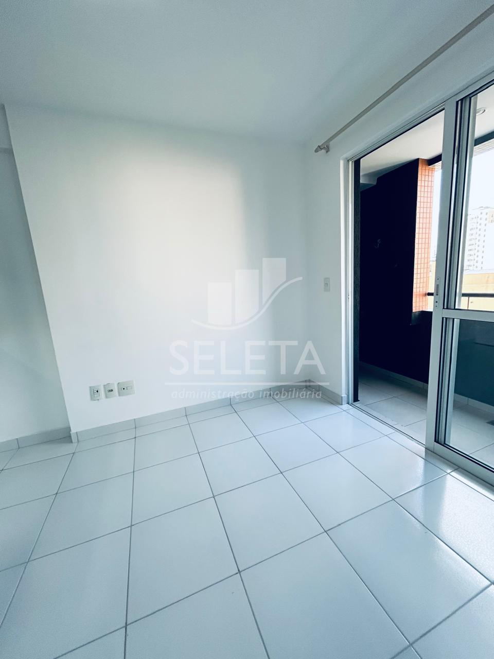 Apartamento com 2 dormitórios para locação, Centro, CURITIBA - PR