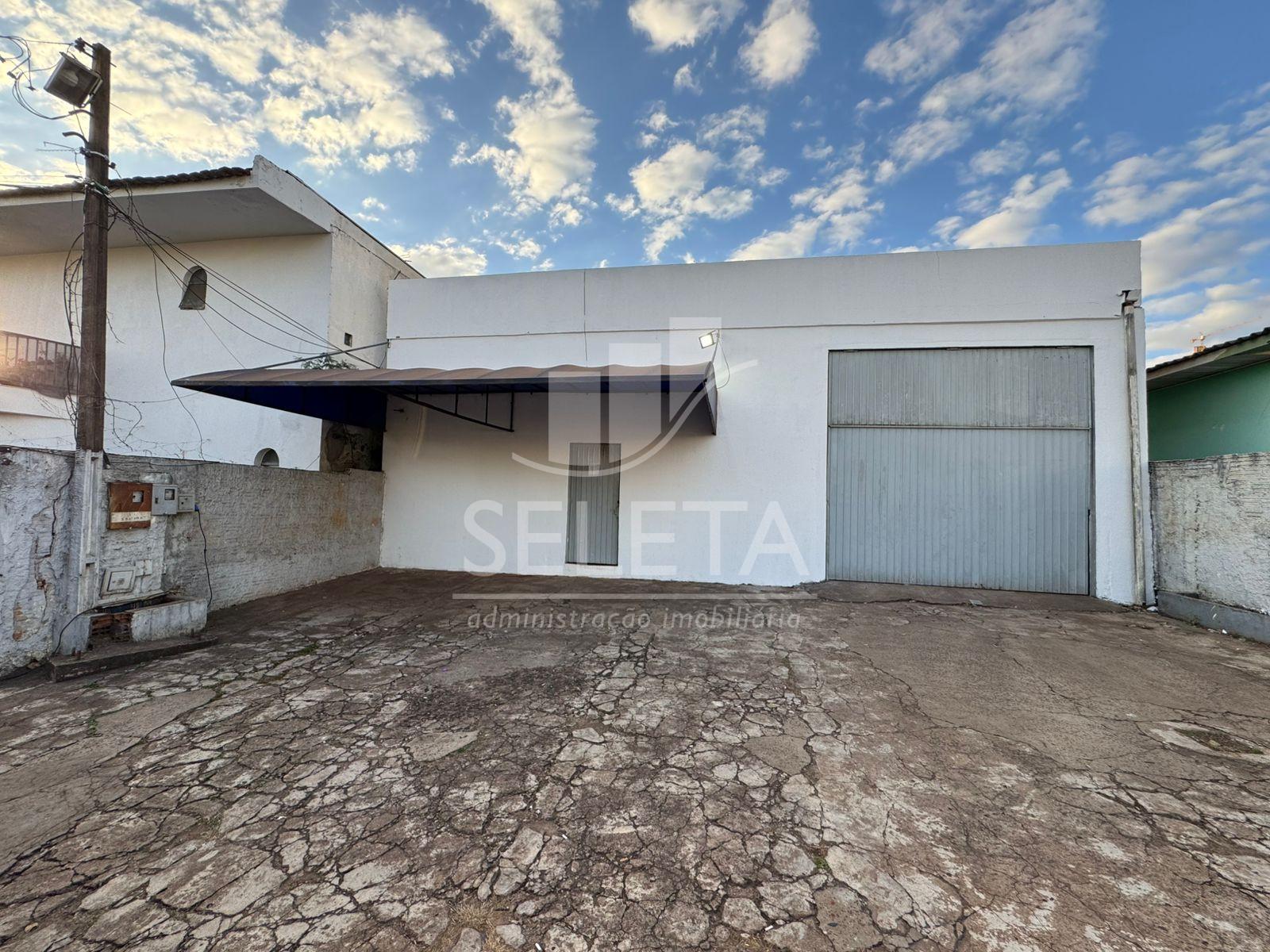 BARRACÃO DISPONÍVEL PARA LOCAÇÃO NO BAIRRO NEVA