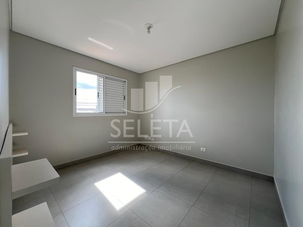 Apartamento no Bairro Alto Alegre em Cascavel PR