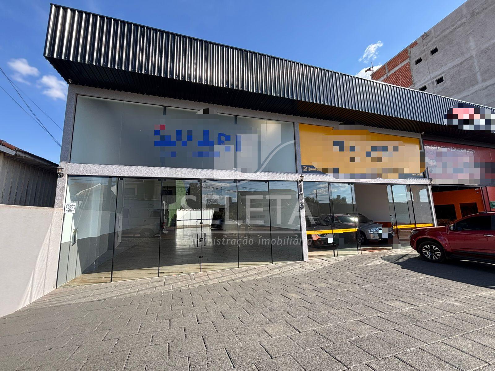 SALA COMERCIAL COM MEZANINO E PÁTIO NO PARQUE SÃO PAULO PARA L...