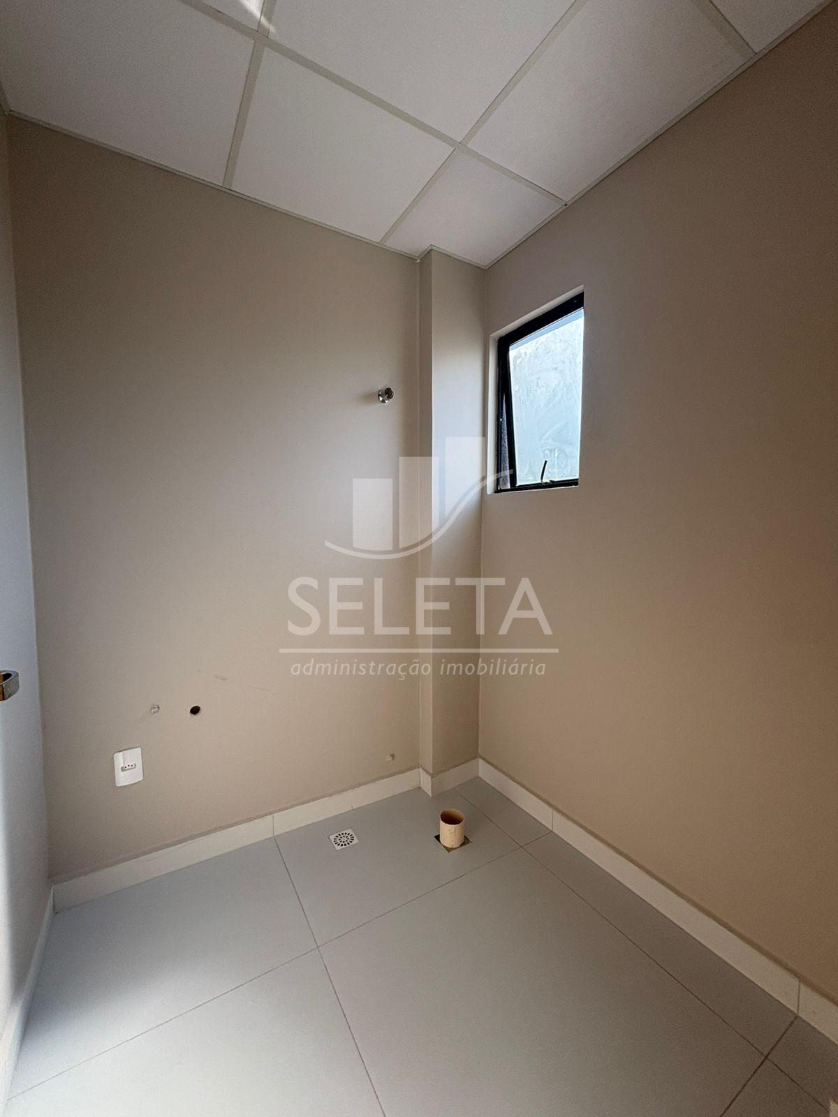 SALA COMERCIAL DE 33M  PARA LOCAÇÃO NO CENTRO, CASCAVEL, PR