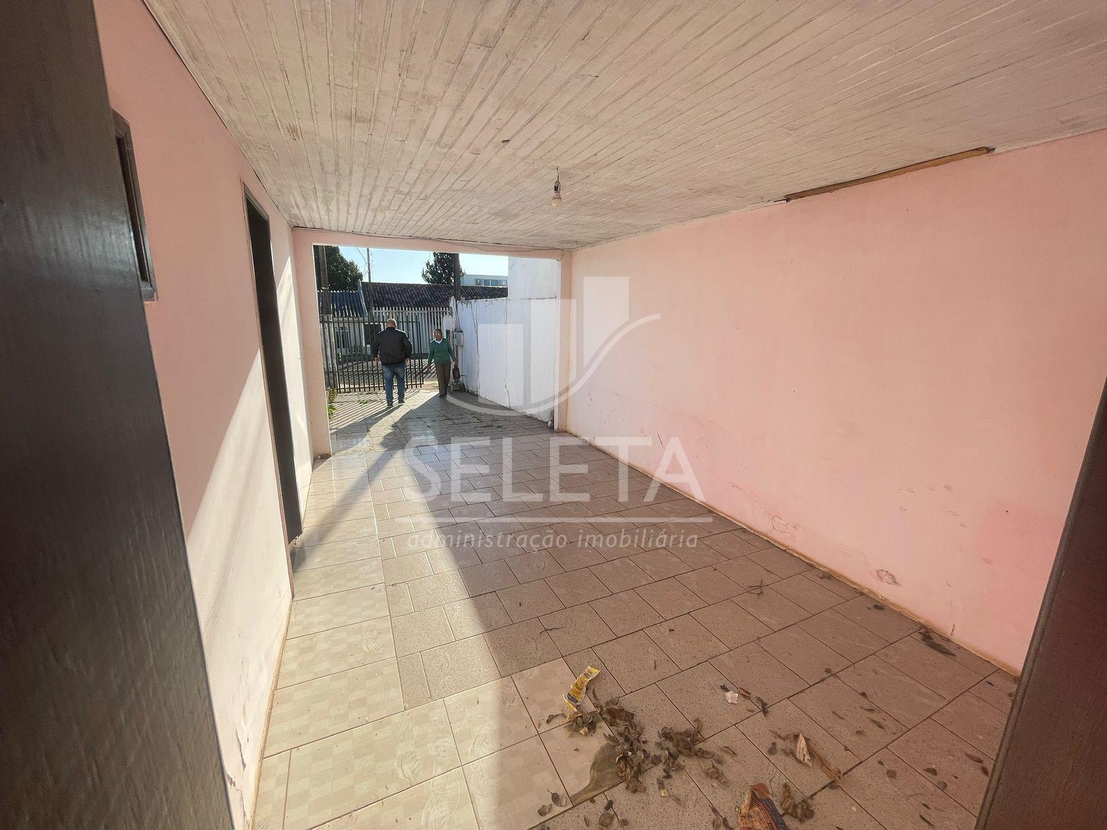 Oportunidade, casa com ótima localização no Jardim União. CASC...