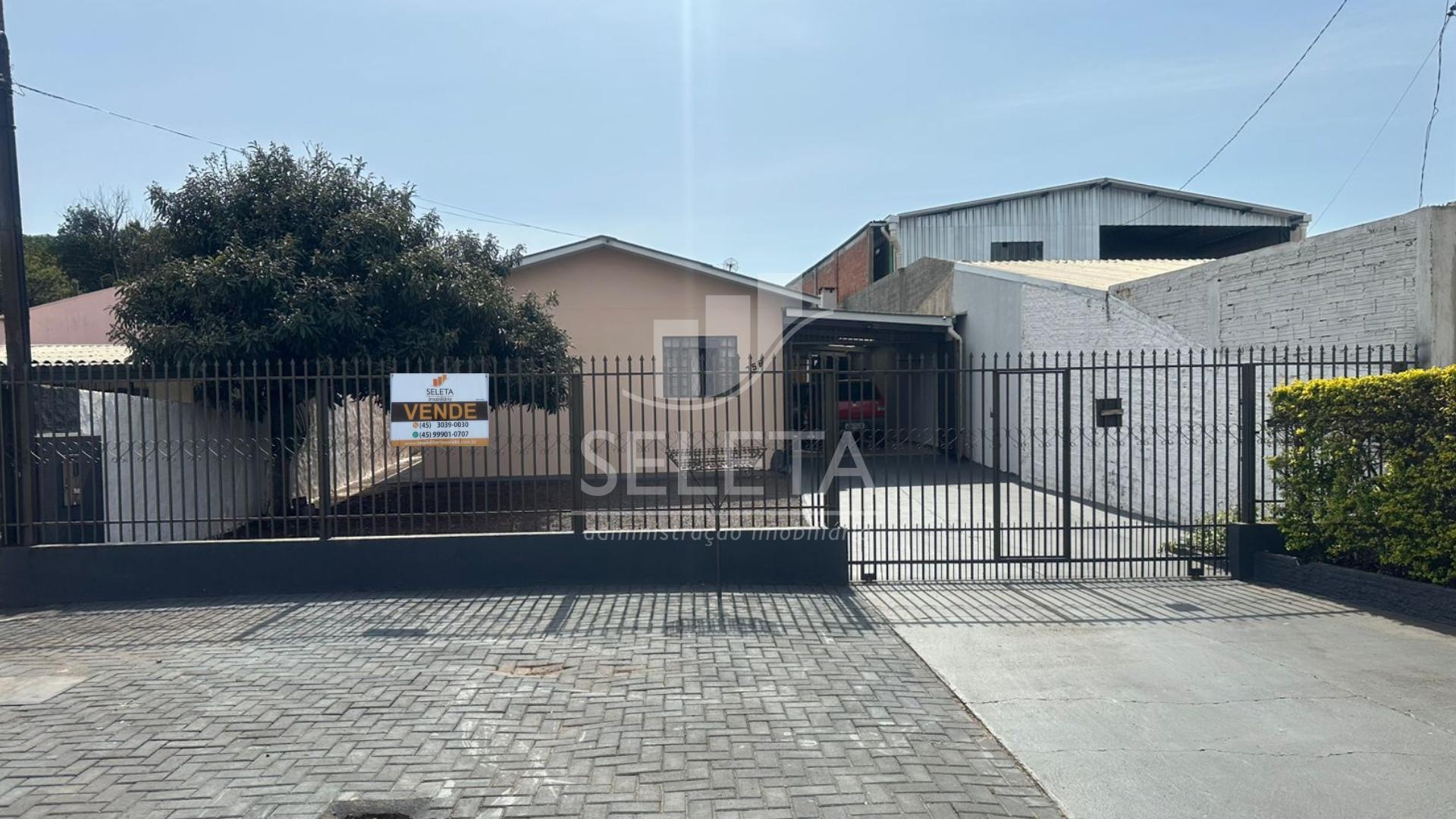 Oportunidade única, casa bem localizada no coqueiral, CASCAVEL...