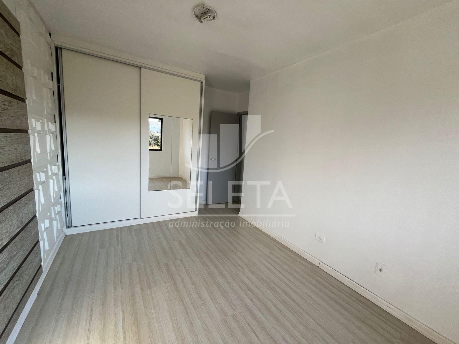 APARTAMENTO SEMIMOBILIADO PARA LOCAÇÃO COM 2 QUARTOS NO BAIRRO...