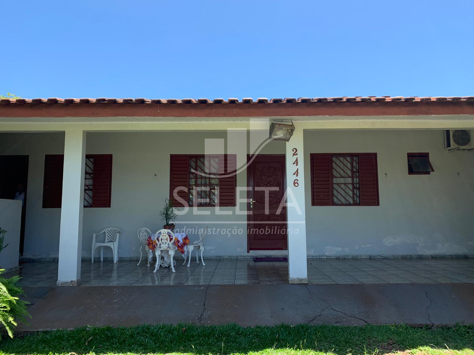 Terreno à venda no Bairro Country em uma região tranquila