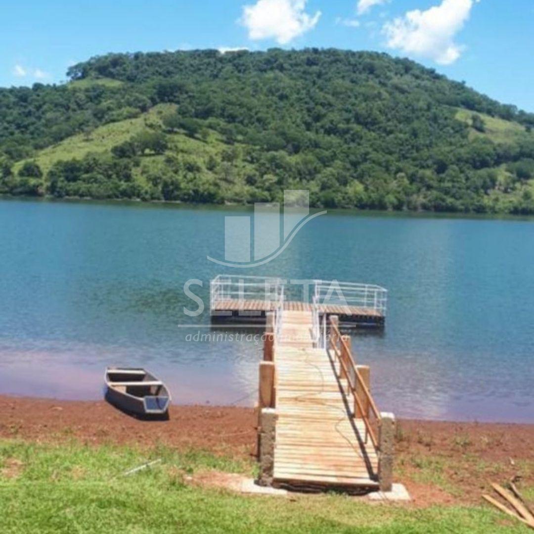 TERRENO BEIRA RIO ADELAIDE, EM CONDOMÍNIO FECHADO, TRES BARRAS...