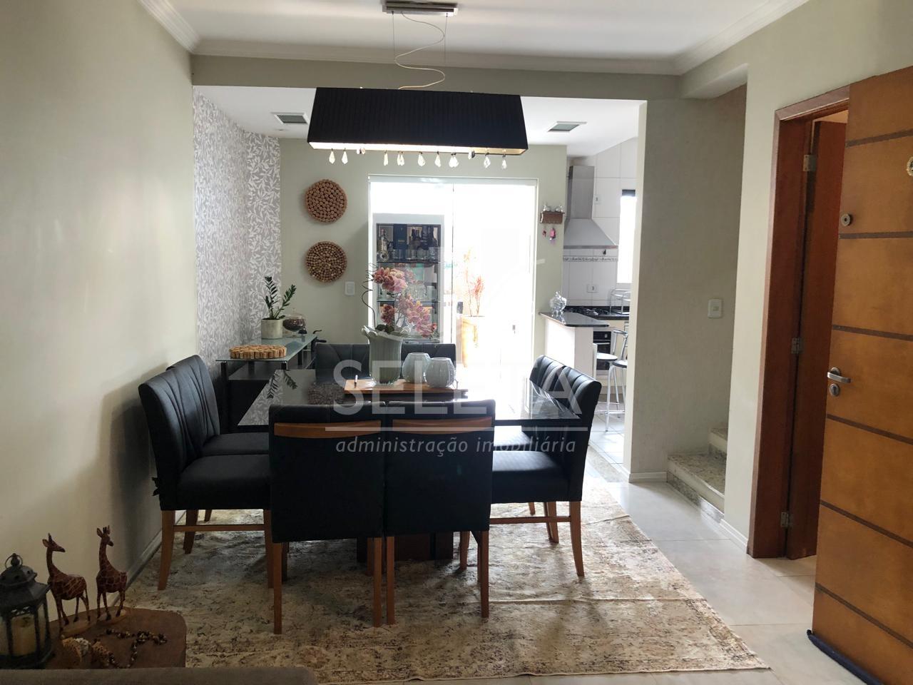 LOCAÇÃO DE TRIPLEX NO UBERABA COM ESTACIONAMENTO PARA 5 CARROS