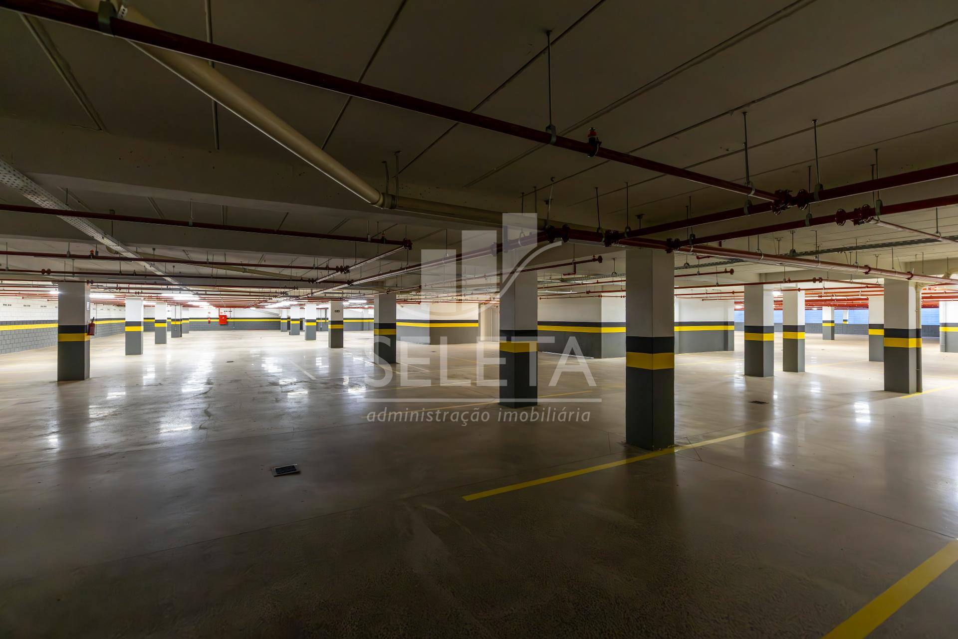 DAY MEDICAL CENTER -   ESTACIONAMENTO - 185 VAGAS PARA VEÍCULO...