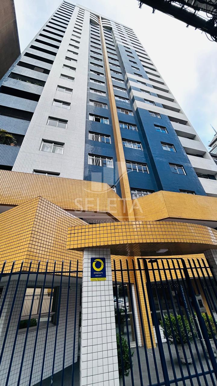 Apartamento com 2 quartos,sendo uma suíte para locação no Cent...
