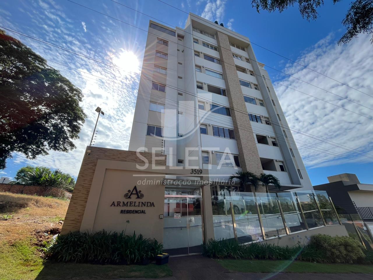 COBERTURA DUPLEX COM MOBILIA DE ALTO PADRÃO DISPONÍVEL PARA LO...