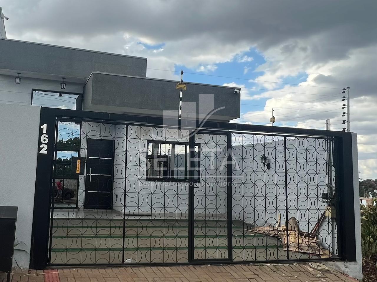 CASA DISPONÍVEL PARA LOCAÇÃO