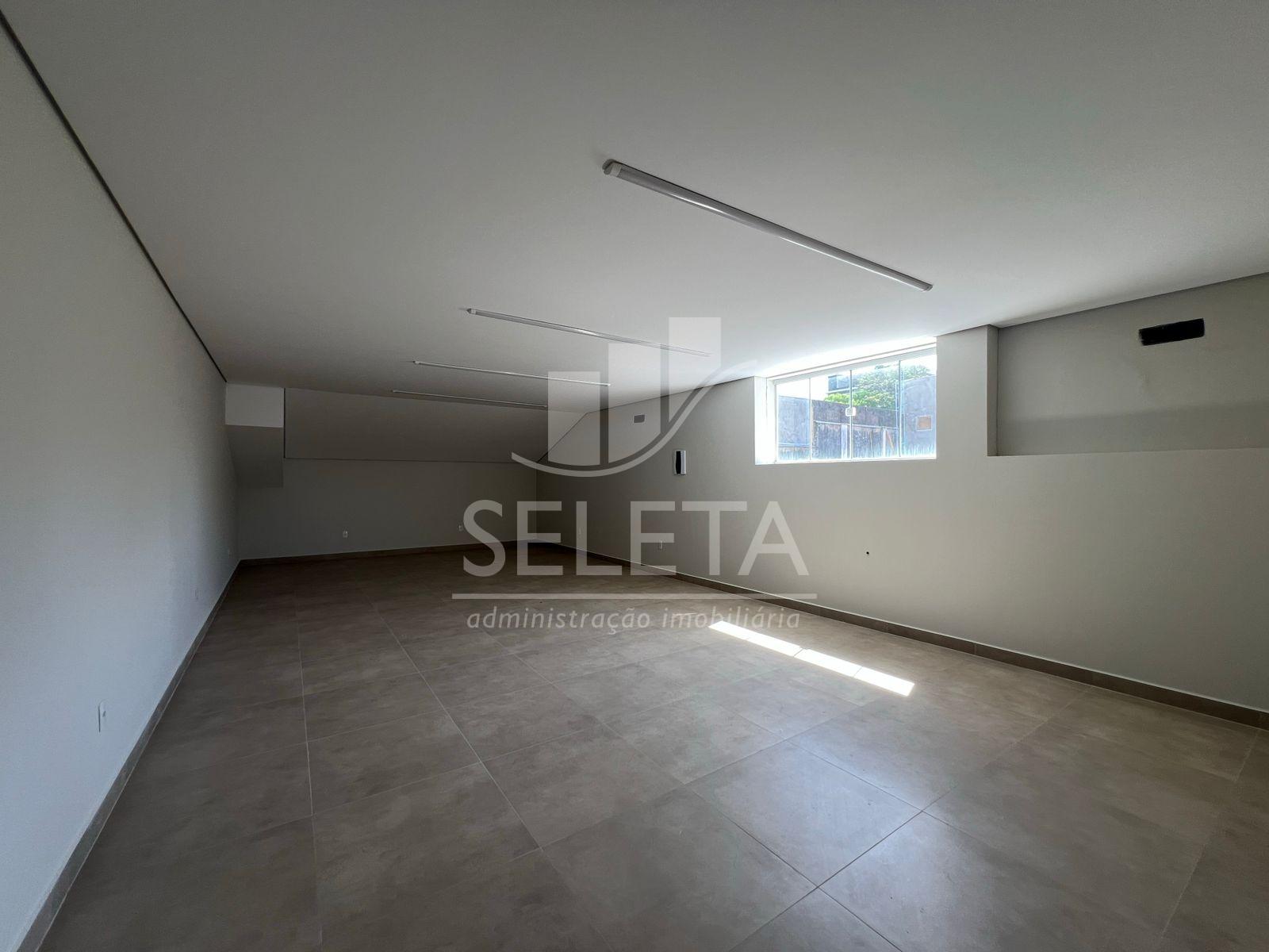 SALA PARA ESCRITÓRIO COM 115 M2 NO BAIRRO NEVA