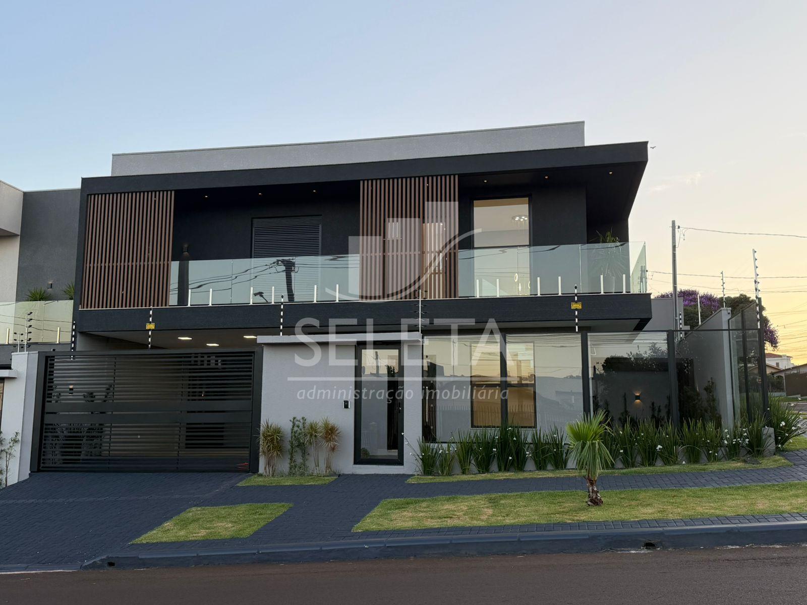SOBRADO DE ESQUINA NOVO, Bairro São Cristóvão, CASCAVEL - PR