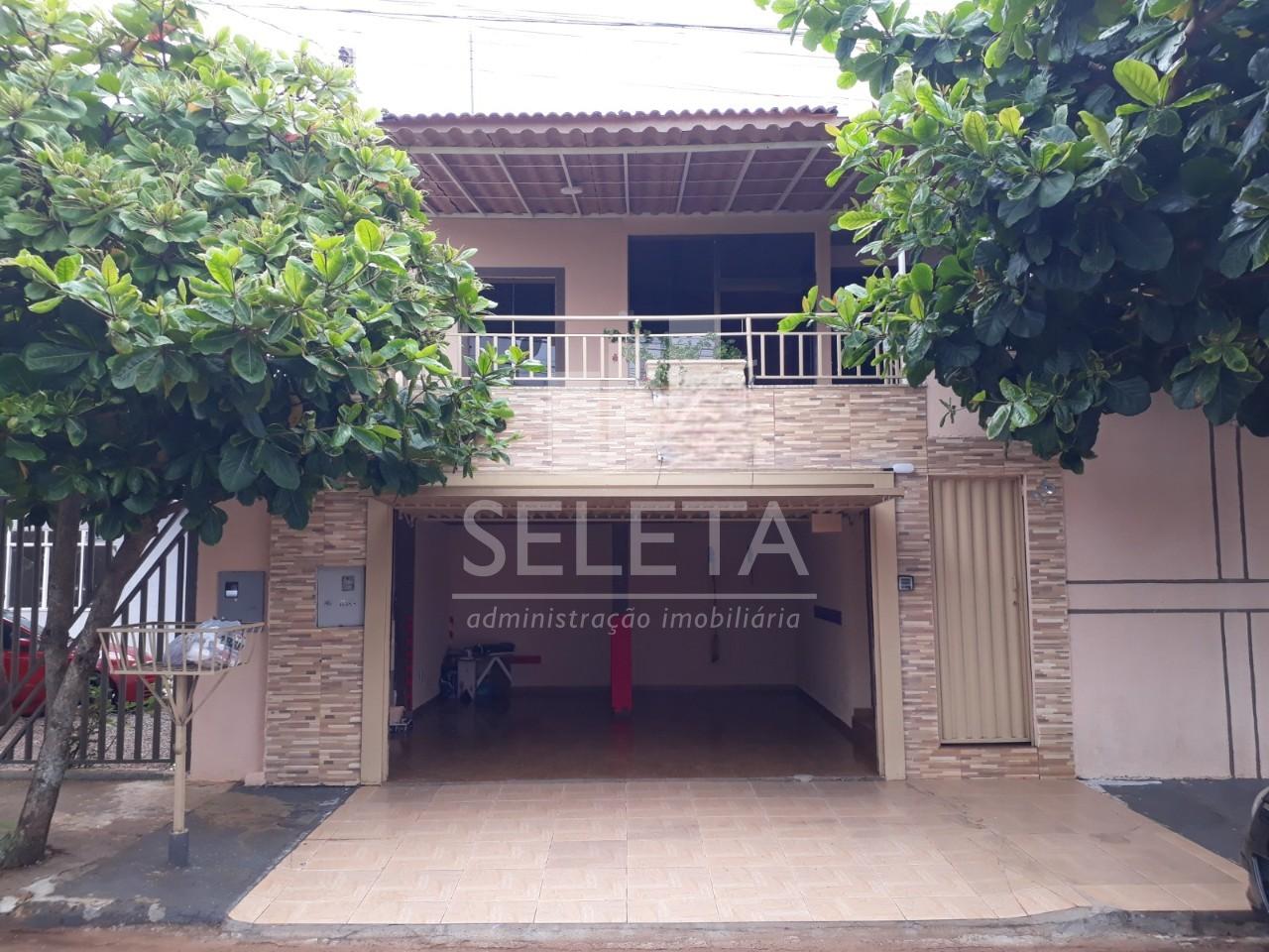 Sobrado à venda, Santa Cruz, CASCAVEL - PR - 209m  priv. 228 m...