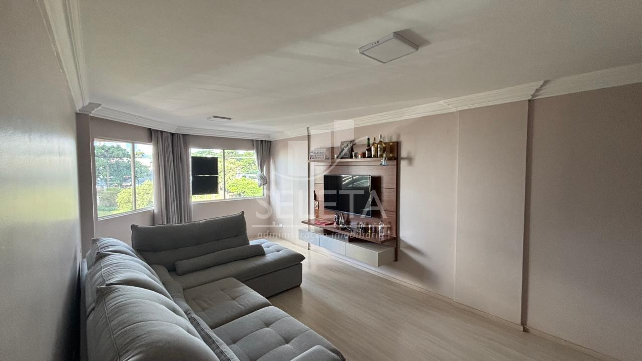Apartamento no Edifício Villa Firenze em Cascavel-PR.