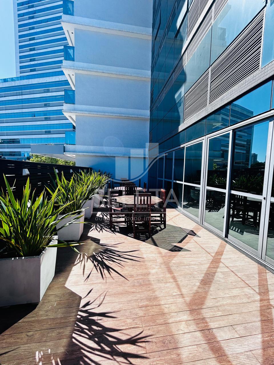 Studio mobiliado e pronto para morar em locação, Rebouças, CUR...