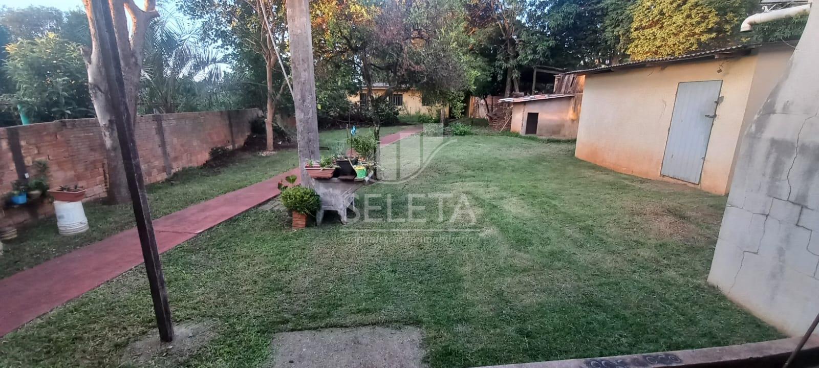 Terreno de 715 m² à venda, apenas a 200m da Av Brasil, Coqueir...