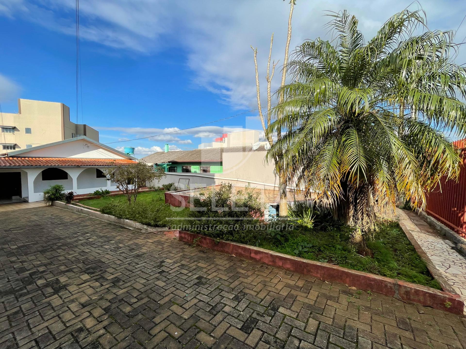 Casa disponível para aluguel no bairro São Cristovão, em Casca...