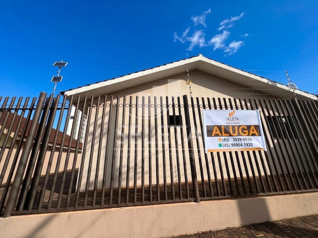 Casa com 3 dormitórios para locação, Centro, CASCAVEL - PR