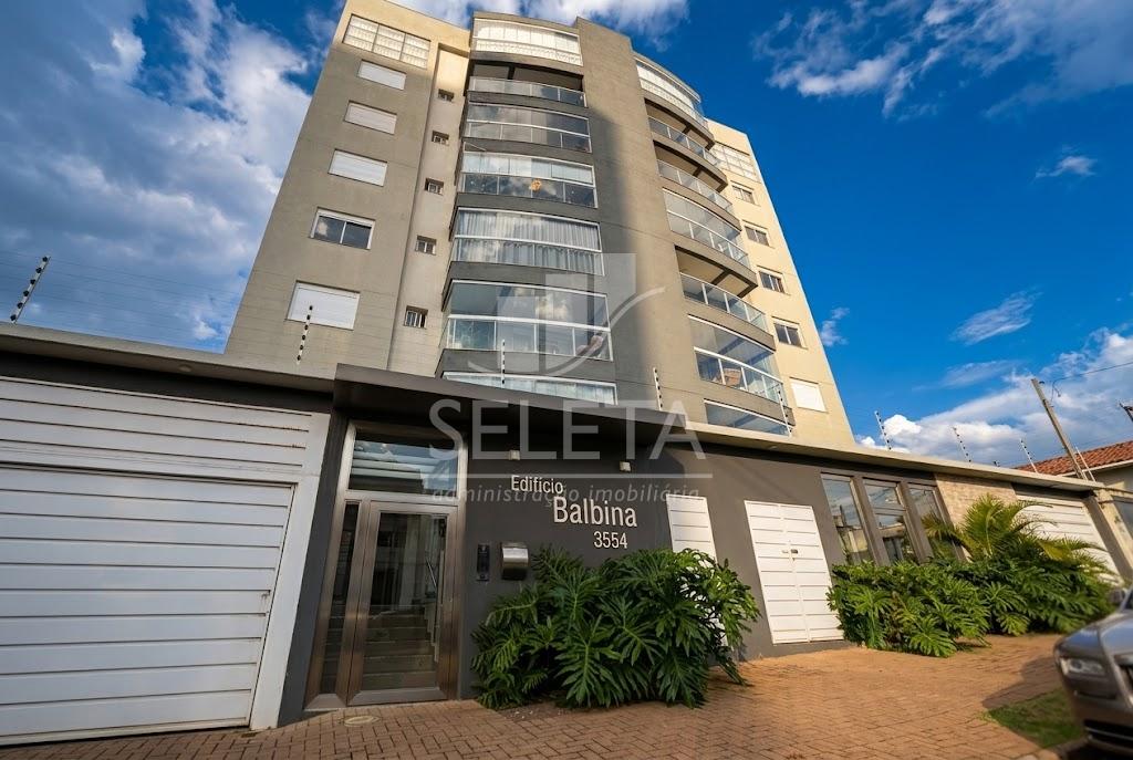 Apartamento Semimobiliado com Suíte, Closet e Sacada Gourmet  ...