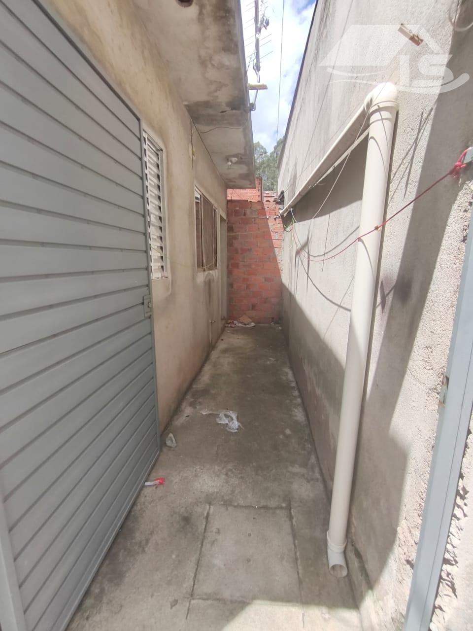 Casa com 1 dormitrio para locao, Parque das Flores, SAO PAULO - SP