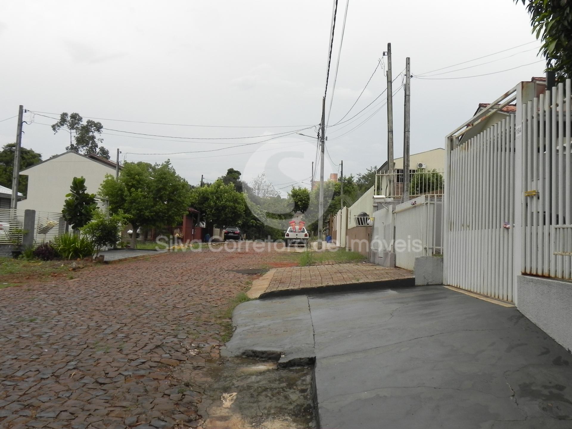 SOBRADO BAIRRO CENTRO SUL