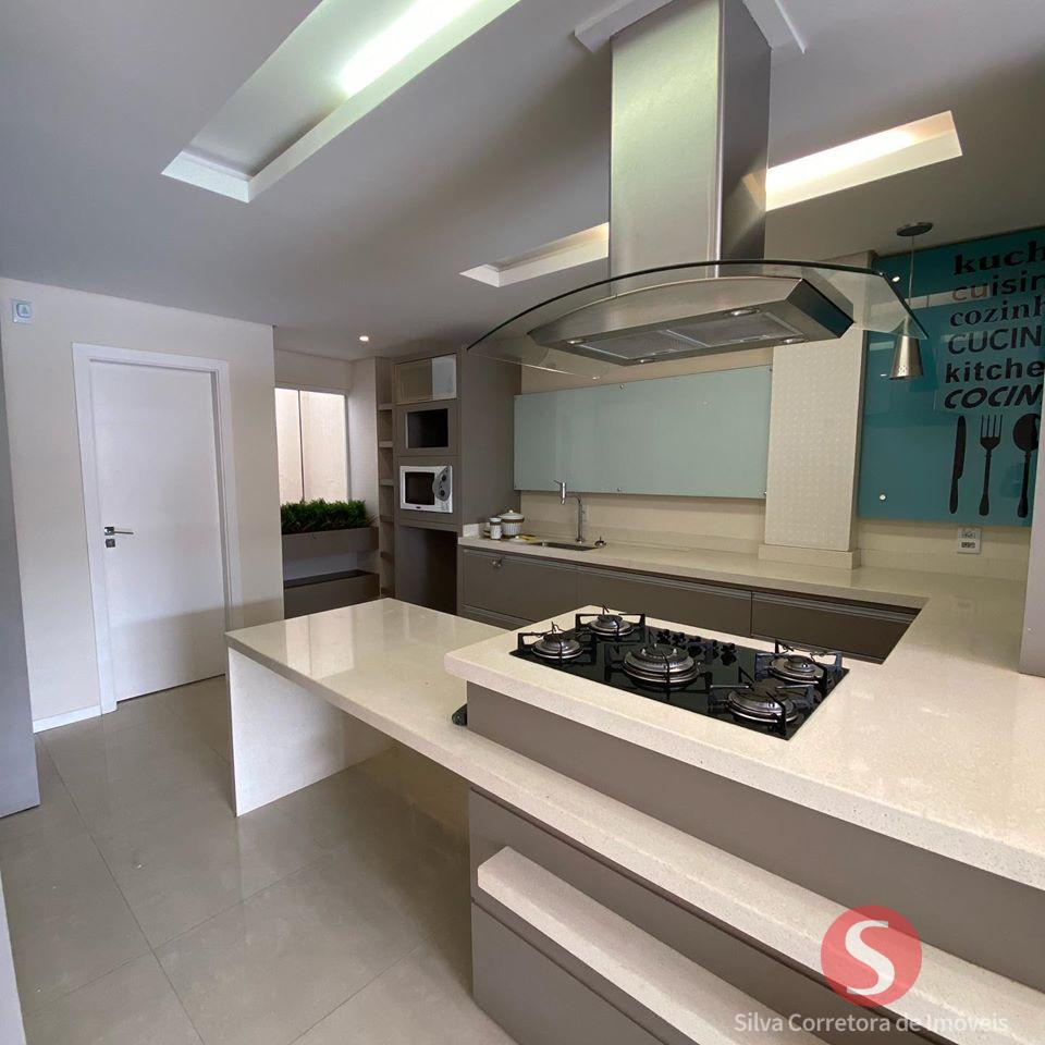 Apartamento para locação com 03 suítes - Centro Norte.
