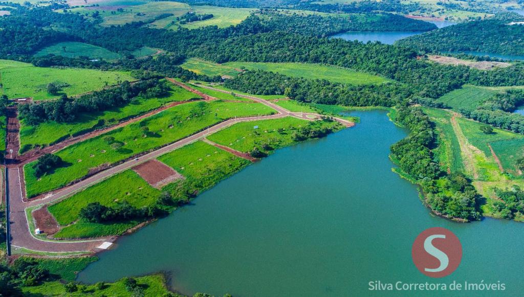 Lotes a venda, localizados no Loteamento Moradas do Iguau, Boa E. do Iguau-PR.