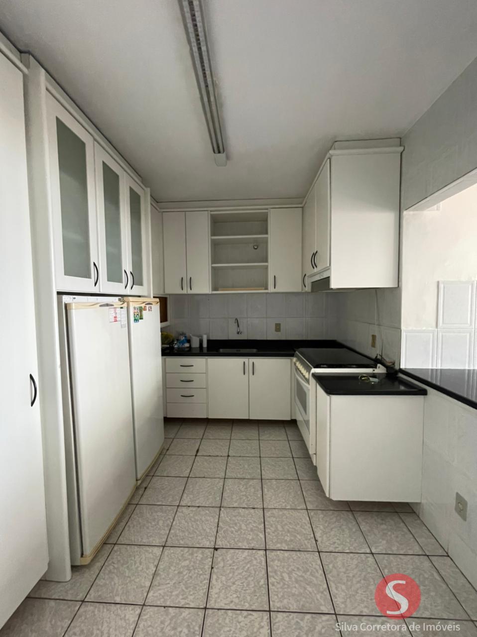 Apartamento Para Locação, Semi Mobiliado, Com 03 Dormitórios - Centro Norte