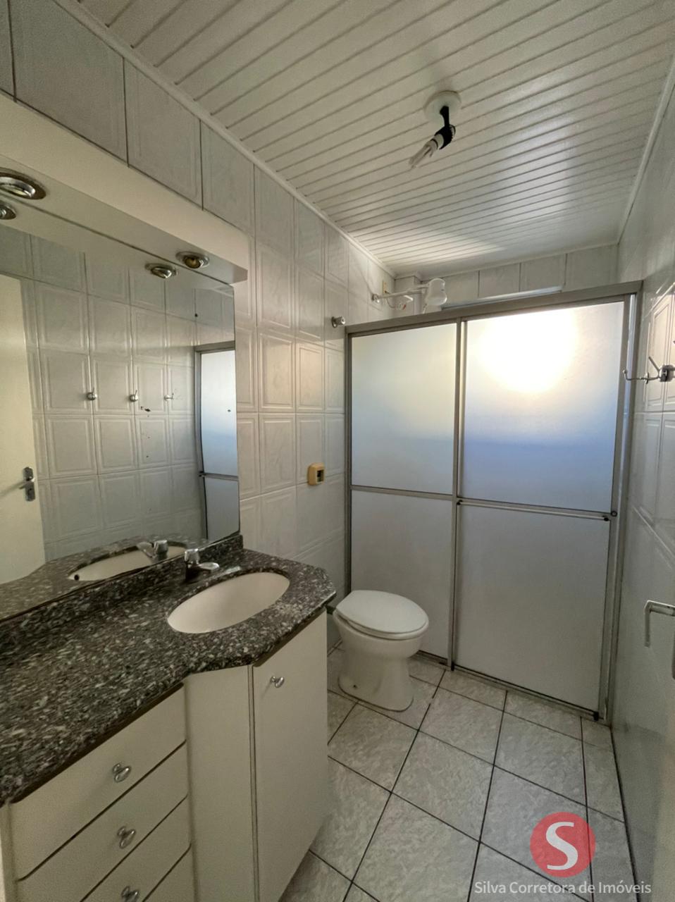 Apartamento Para Locação, Semi Mobiliado, Com 03 Dormitórios - Centro Norte