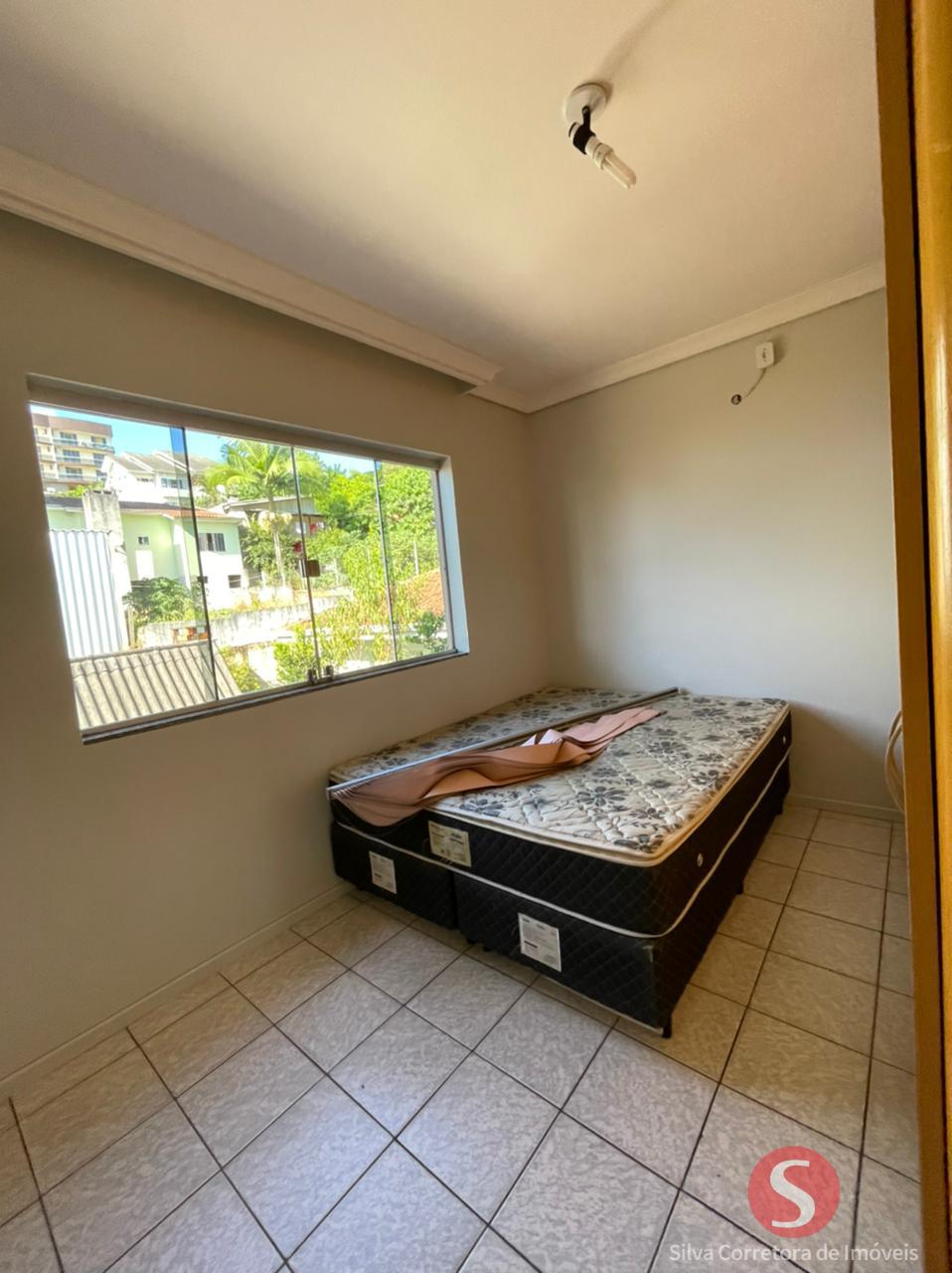 Apartamento Para Locação, Semi Mobiliado, Com 03 Dormitórios - Centro Norte