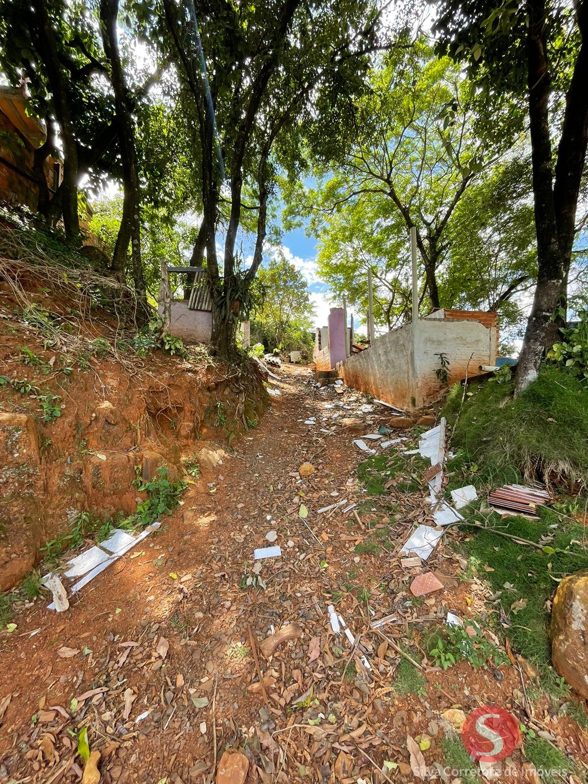 Lote a venda, localizado no Bairro da Luz, Dois Vizinhos-PR.