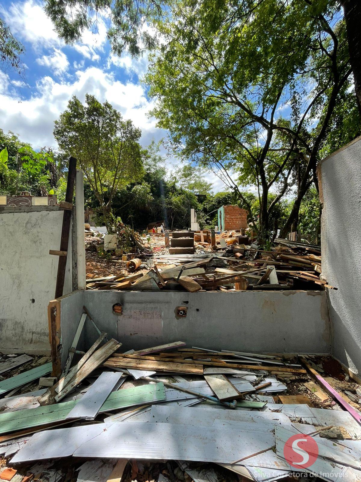 Lote a venda, localizado no Bairro da Luz, Dois Vizinhos-PR.
