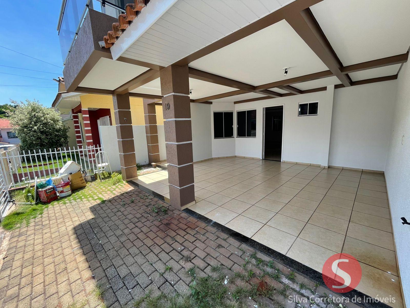 Sobrado a venda, localizado no Centro Sul, Dois Vizinhos-PR.
