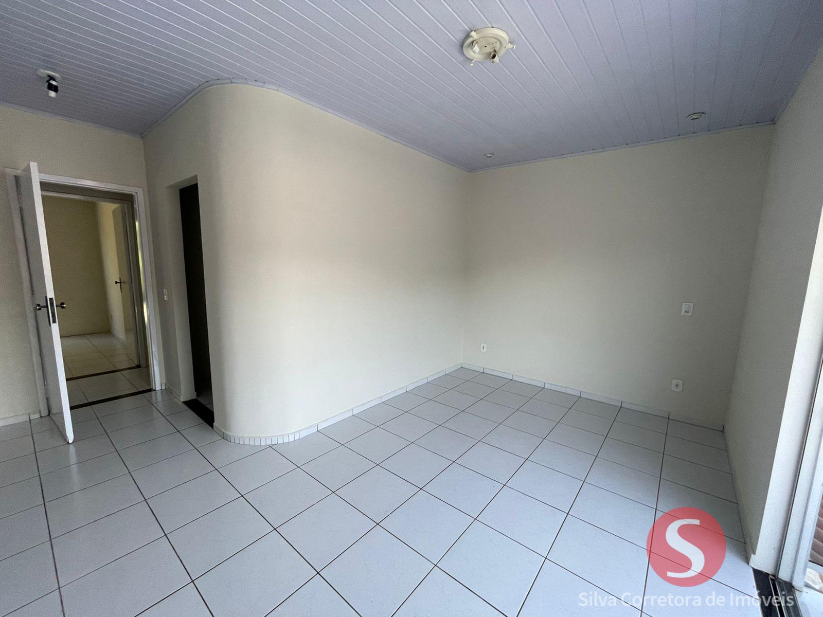 Sobrado a venda, localizado no Centro Sul, Dois Vizinhos-PR.
