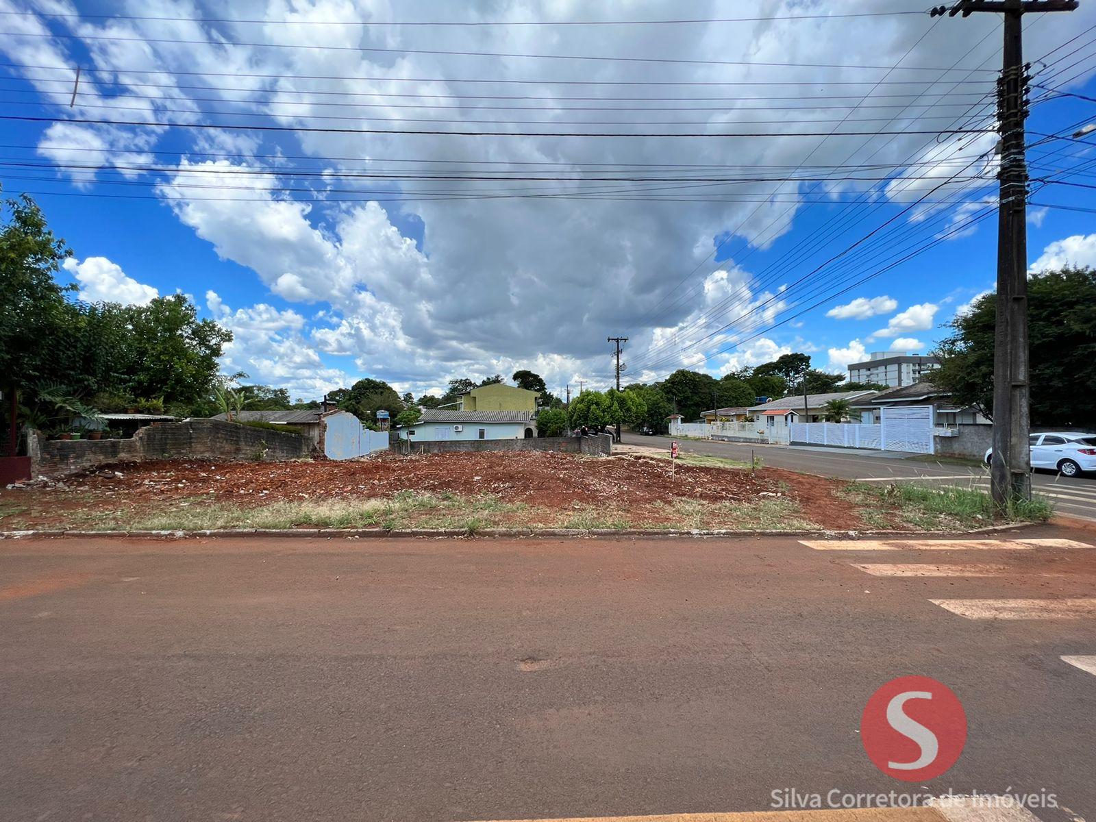 Lote a venda, localizado no Bairro da Luz, Dois Vizinhos-PR.