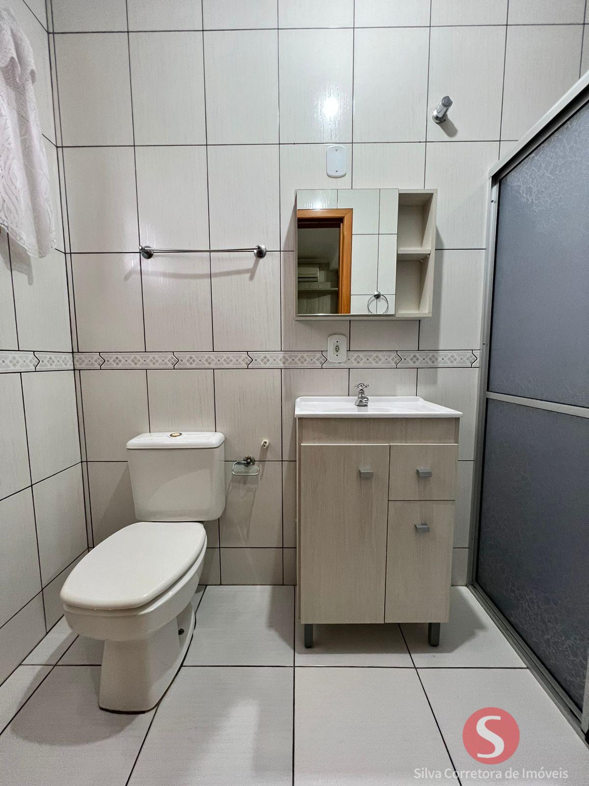 Sobrado a venda, localizado no Bairro Alto da Colina, Dois Vizinhos-PR.