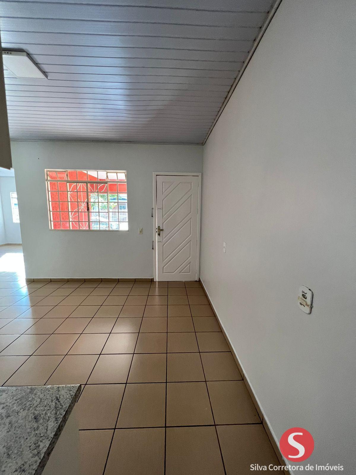 Casa a venda, localizada no Centro Sul, Dois Vizinhos-PR.