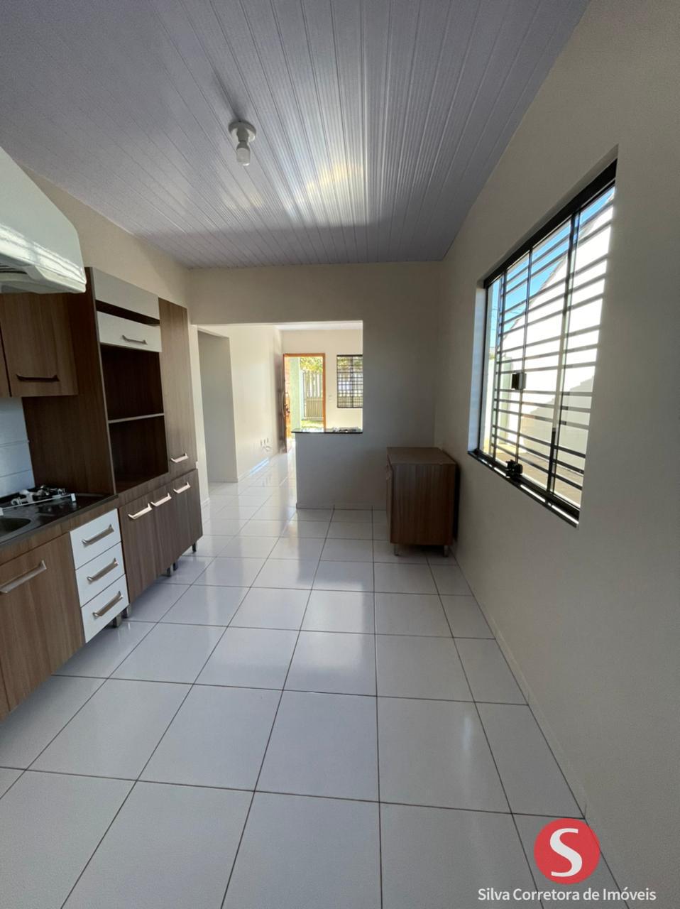 Casa a venda, localizada no Loteamento Zenci, Dois Vizinhos-PR.