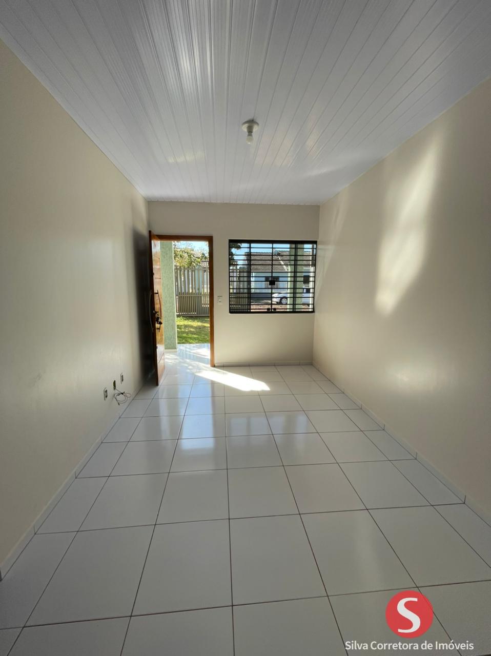 Casa a venda, localizada no Loteamento Zenci, Dois Vizinhos-PR.