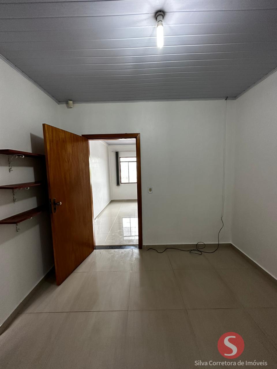 Casa a venda, localizada no Centro Sul, Dois Vizinhos-PR.