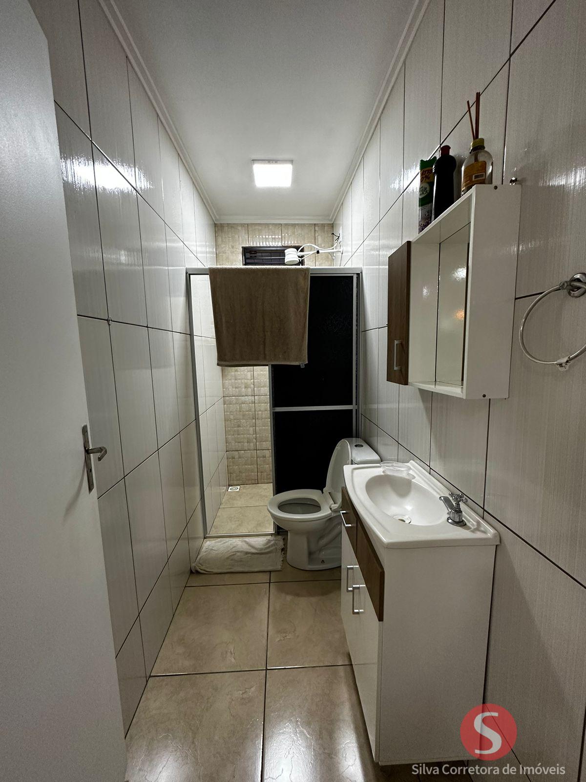 Casa a venda, localizada no Bairro So Francisco de Xavier, Dois Vizinhos-PR.