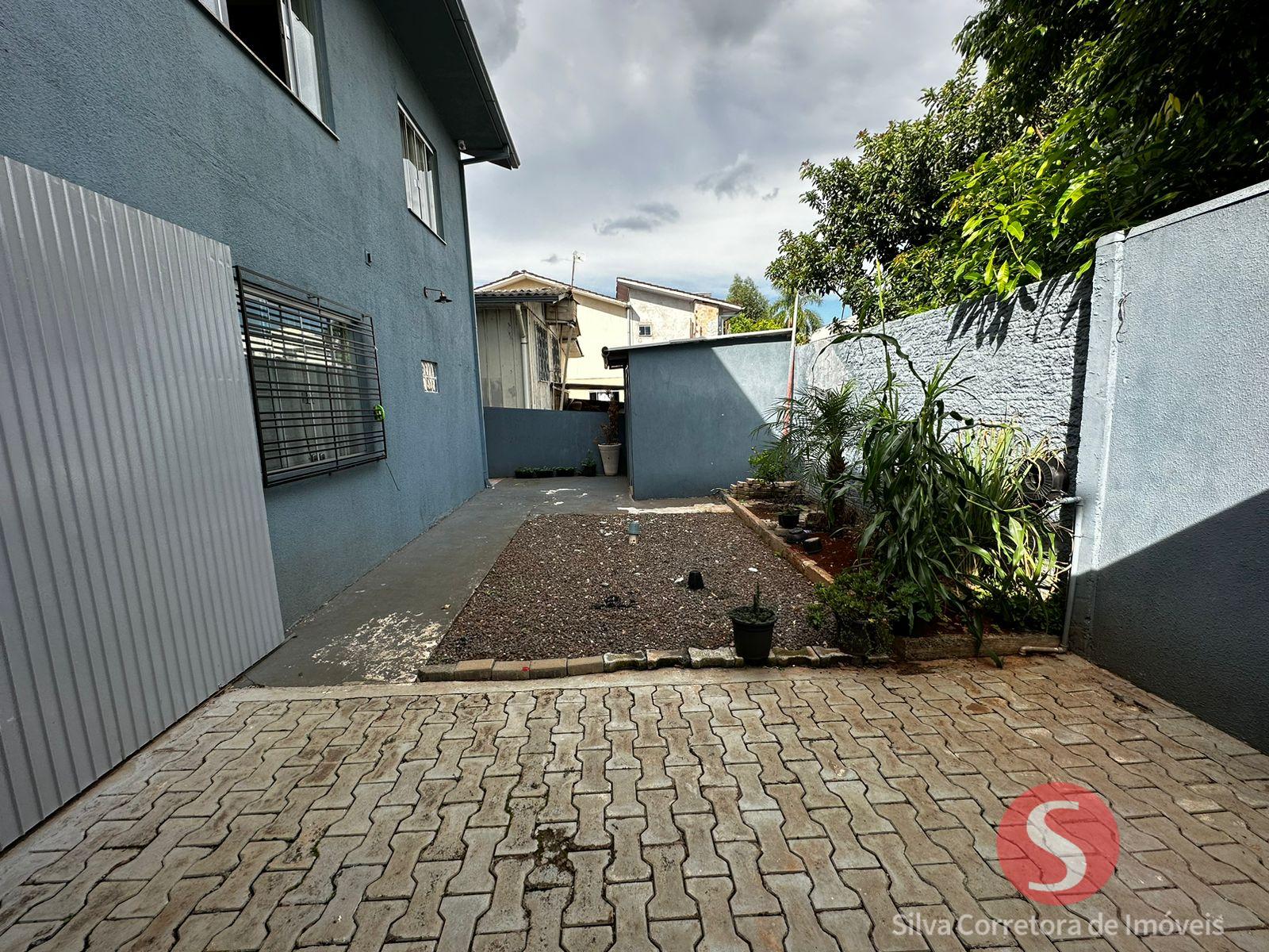 Casa a venda, localizada no Bairro So Francisco de Xavier, Dois Vizinhos-PR.